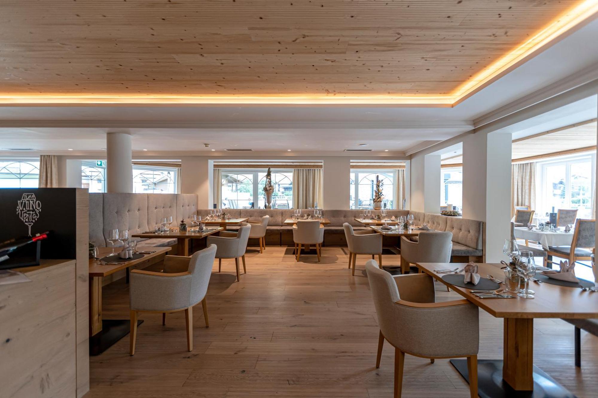 Premium Activehotel Bergkoenig Neustift im Stubaital Exteriör bild
