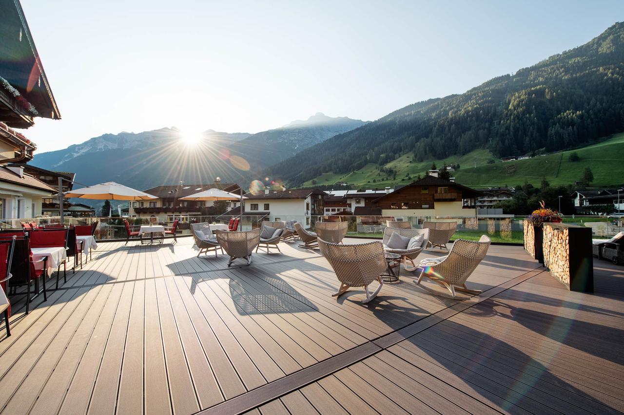Premium Activehotel Bergkoenig Neustift im Stubaital Exteriör bild